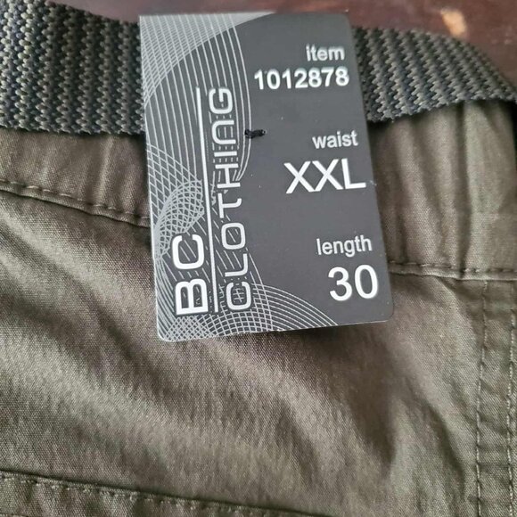 NEW Men's Cargo Convertible Pant (Green) - Picture 8 of 12